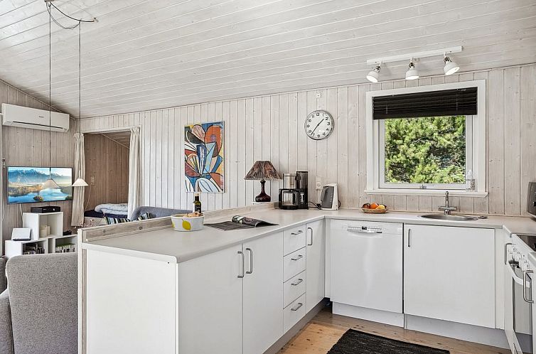 Vakantiehuis "Anelisa" - 1.2km from the sea