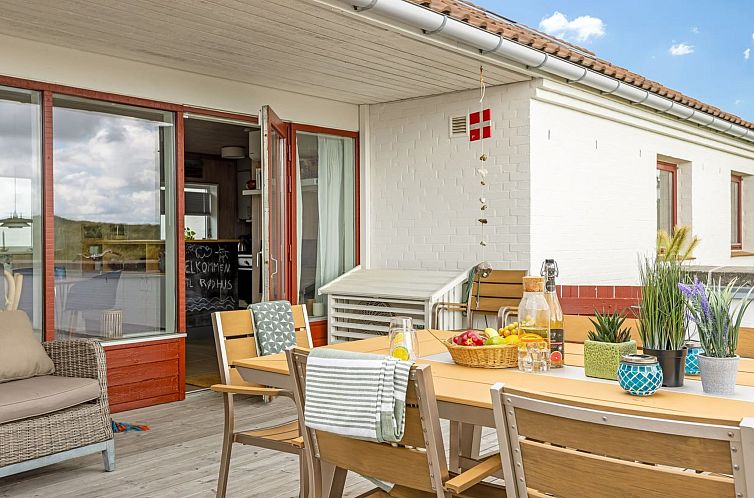 Vakantiehuis "Eljene" - 700m from the sea
