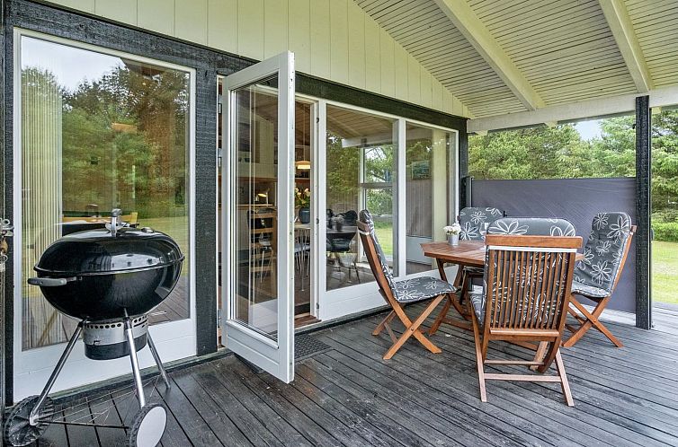 Vakantiehuis "Svantepolk" - 1.1km from the sea