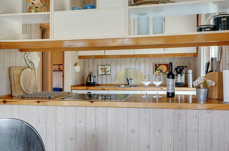 Vakantiehuis "Svantepolk" - 1.1km from the sea