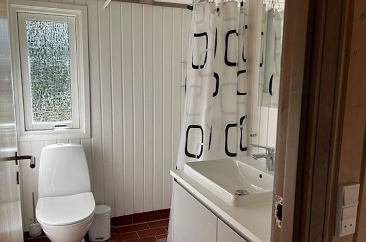 Vakantiehuis "Svantepolk" - 1.1km from the sea