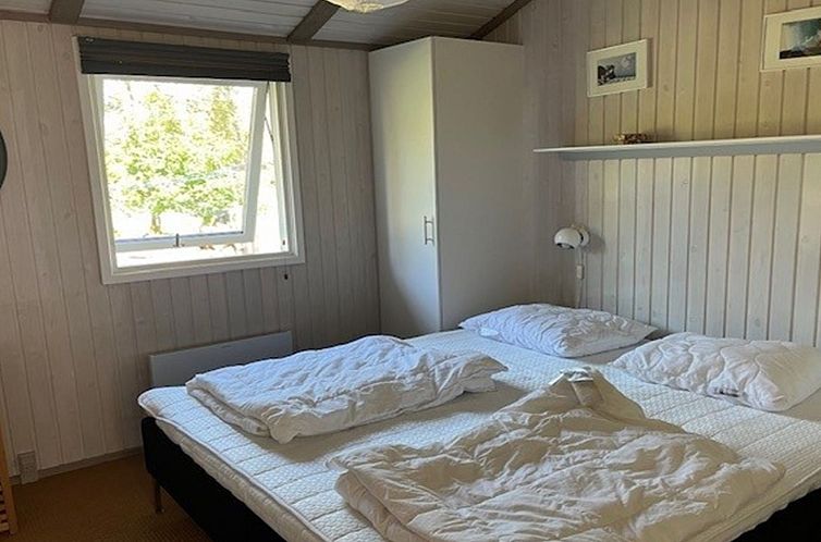 Vakantiehuis "Svantepolk" - 1.1km from the sea