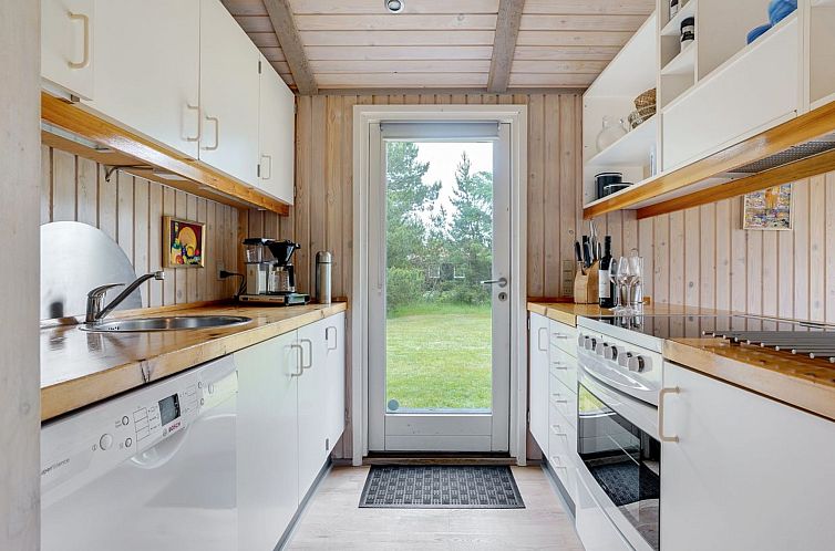 Vakantiehuis "Svantepolk" - 1.1km from the sea