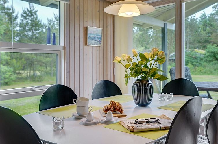 Vakantiehuis "Svantepolk" - 1.1km from the sea