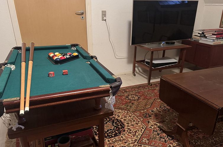 Vakantiehuis "Karmen" - 1km from the sea