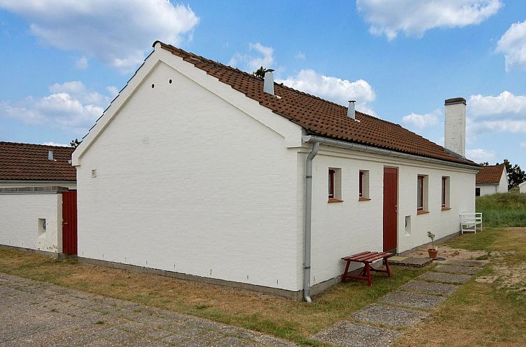 Vakantiehuis "Frieda" - 7.2km from the sea