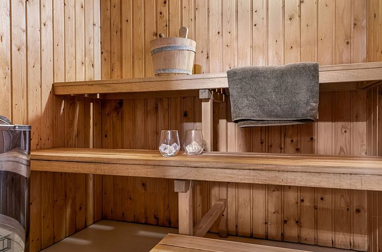 Vakantiehuis "Melisa" - 3km from the sea