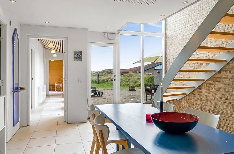 Vakantiehuis "Tinea" - 50m from the sea