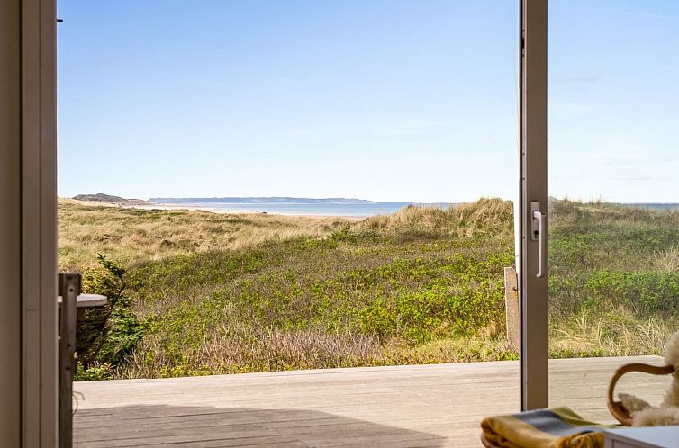 Vakantiehuis "Tinea" - 50m from the sea