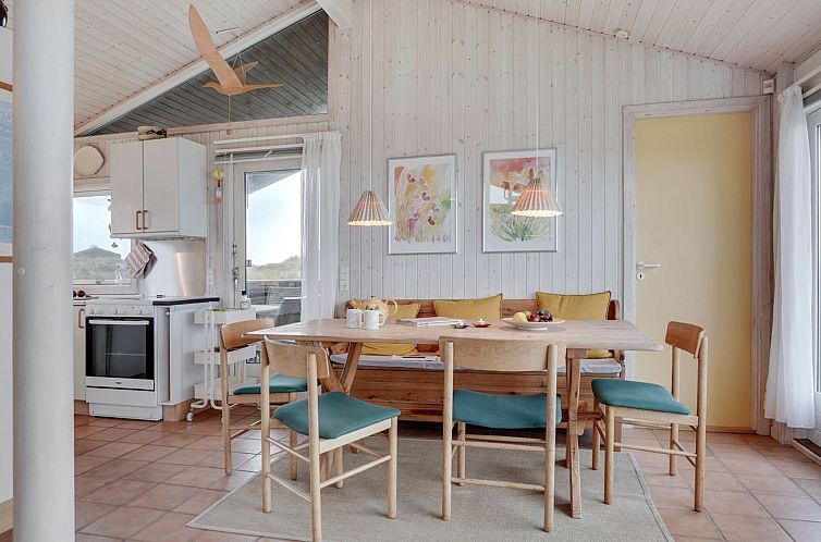 Vakantiehuis "Eri" - 300m from the sea