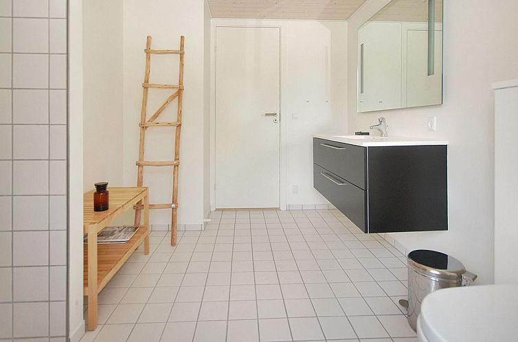 Vakantiehuis "Melinda" - 2km from the sea