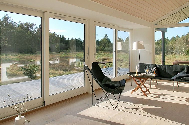 Vakantiehuis "Melinda" - 2km from the sea