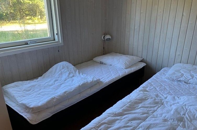 Vakantiehuis "Svantepolk" - 1.1km from the sea