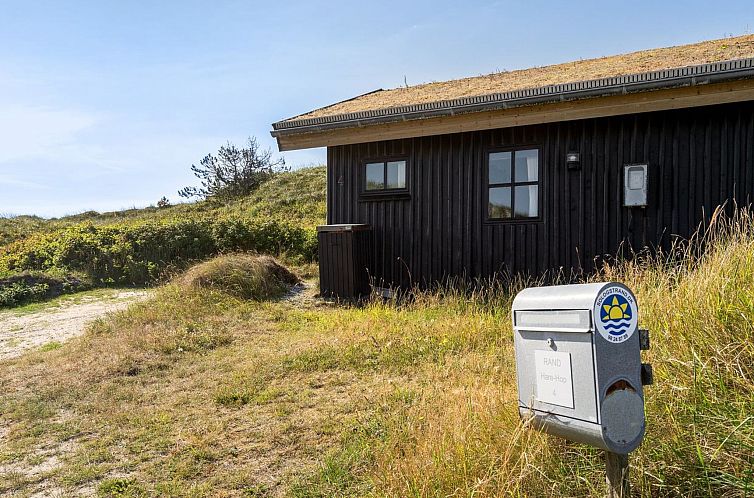 Vakantiehuis "Marite" - 200m from the sea