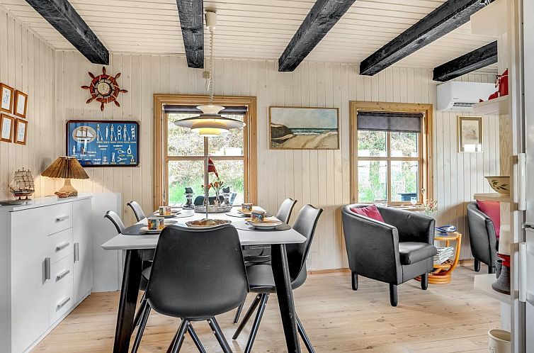 Vakantiehuis "Marite" - 200m from the sea