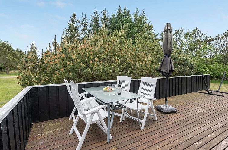 Vakantiehuis "Evan" - 1.3km from the sea