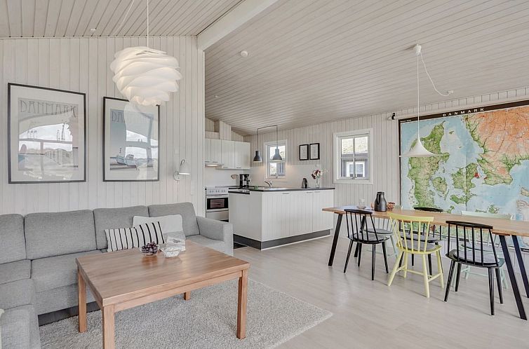 Vakantiehuis "Driss" - 500m from the sea