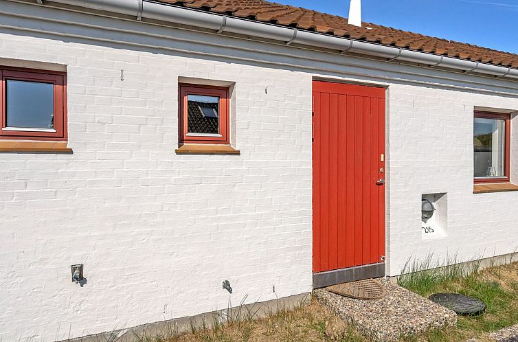 Vakantiehuis "Marjon" - 400m from the sea