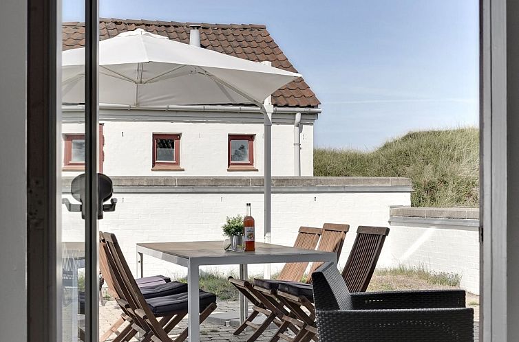 Vakantiehuis "Marjon" - 400m from the sea