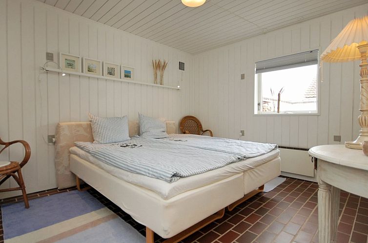 Vakantiehuis "Frieda" - 7.2km from the sea