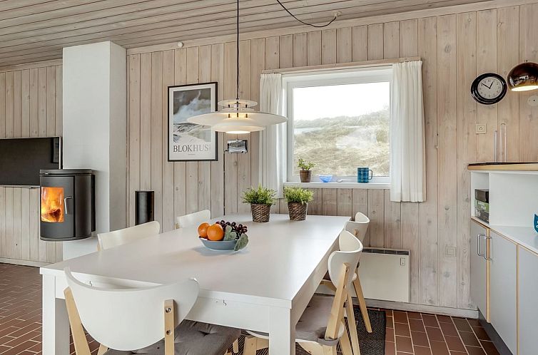 Vakantiehuis "Emiljan" - 400m from the sea