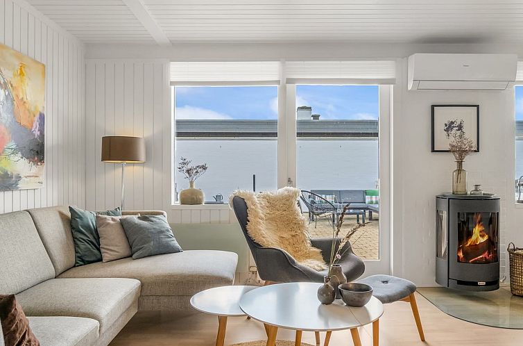 Vakantiehuis "Tarvo" - 400m from the sea