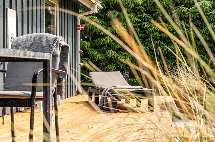 Vakantiehuis "Anelisa" - 1.2km from the sea