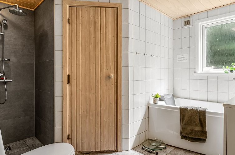 Vakantiehuis "Anelisa" - 1.2km from the sea