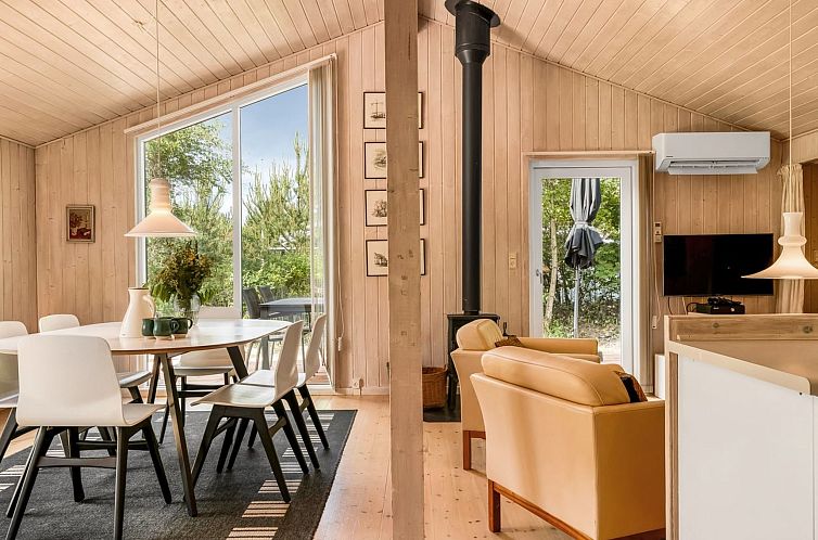 Vakantiehuis "Anelisa" - 1.2km from the sea