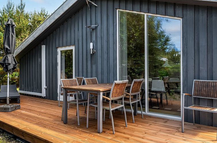 Vakantiehuis "Anelisa" - 1.2km from the sea