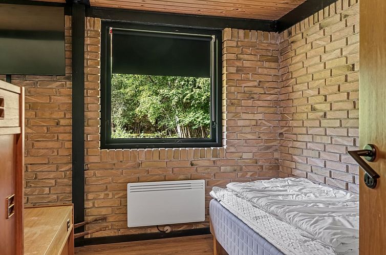 Vakantiehuis "Karmen" - 1km from the sea