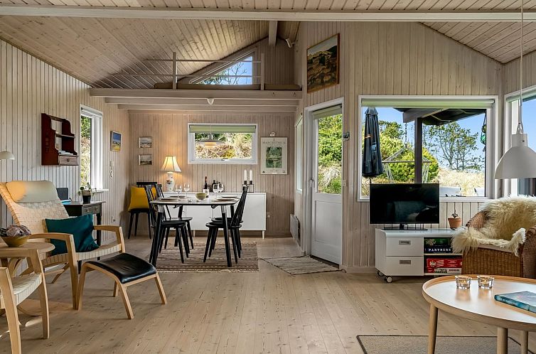 Vakantiehuis "Thorgny" - 1km from the sea