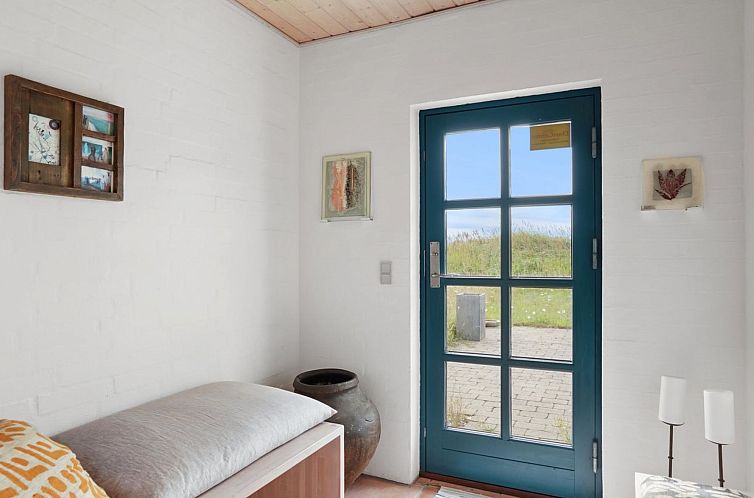 Vakantiehuis "Frederica" - 2km from the sea