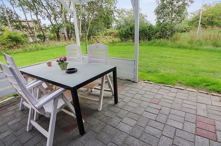 Vakantiehuis "Hennrik" - 500m from the sea