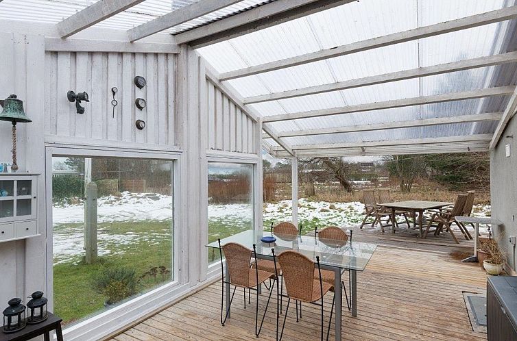 Vakantiehuis "Gonda" - 500m from the sea