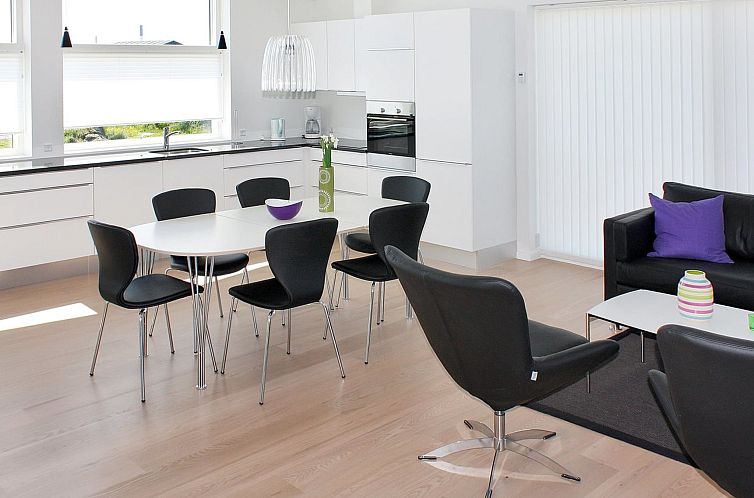 Vakantiehuis "Ugot" - 750m from the sea