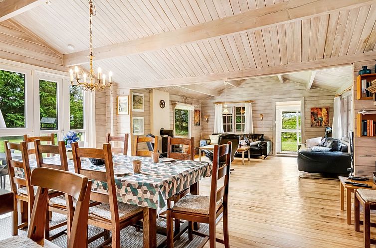 Vakantiehuis "Aisling" - 700m from the sea
