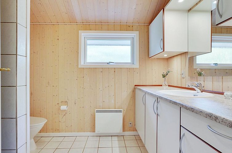 Vakantiehuis "Jussi" - 3.5km from the sea