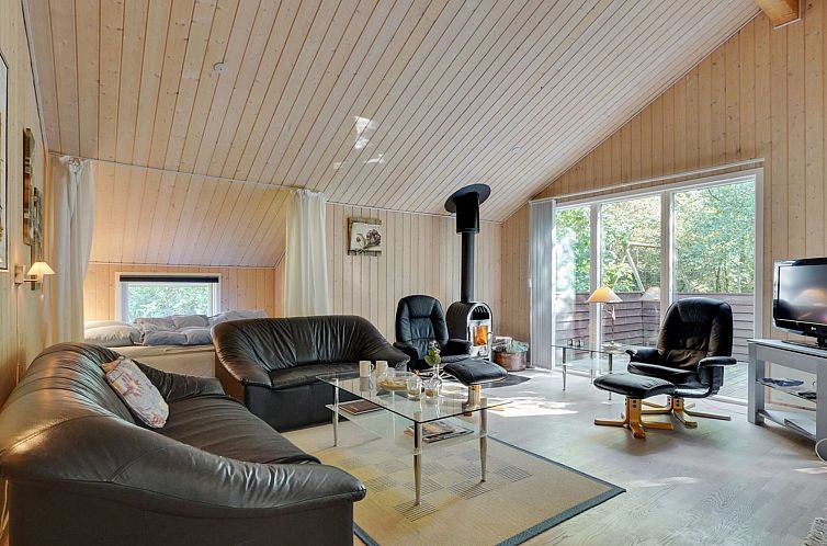 Vakantiehuis "Jussi" - 3.5km from the sea