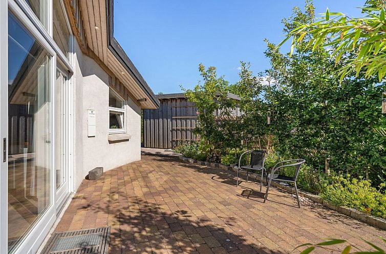 Vakantiehuis "Ullvi" - 3.8km from the sea