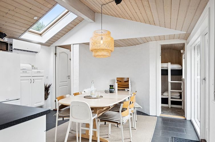 Vakantiehuis "Hermand" - 3.5km from the sea