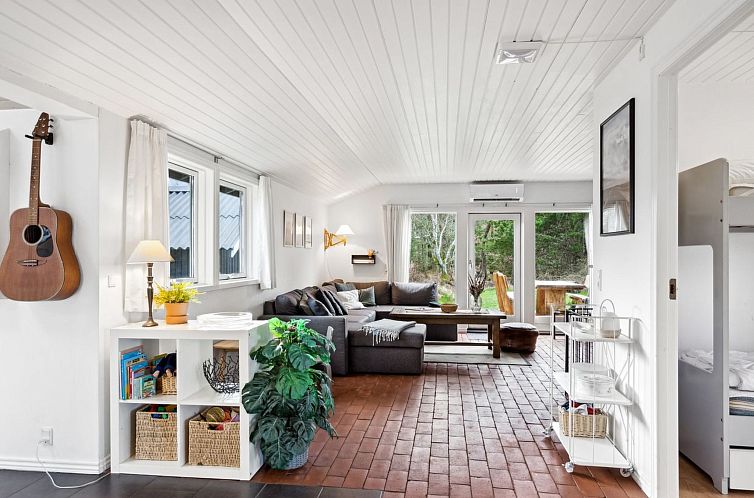 Vakantiehuis "Hermand" - 3.5km from the sea