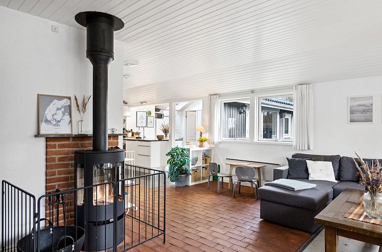 Vakantiehuis "Hermand" - 3.5km from the sea