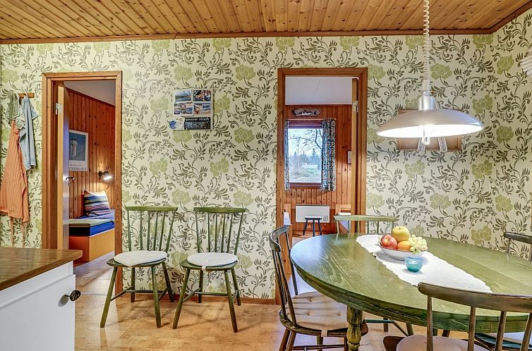 Vakantiehuis "Carina" - 5km from the sea