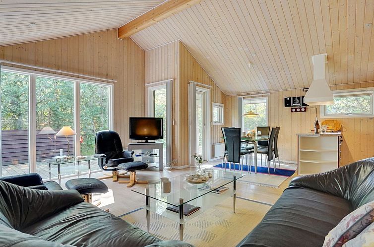 Vakantiehuis "Jussi" - 3.5km from the sea