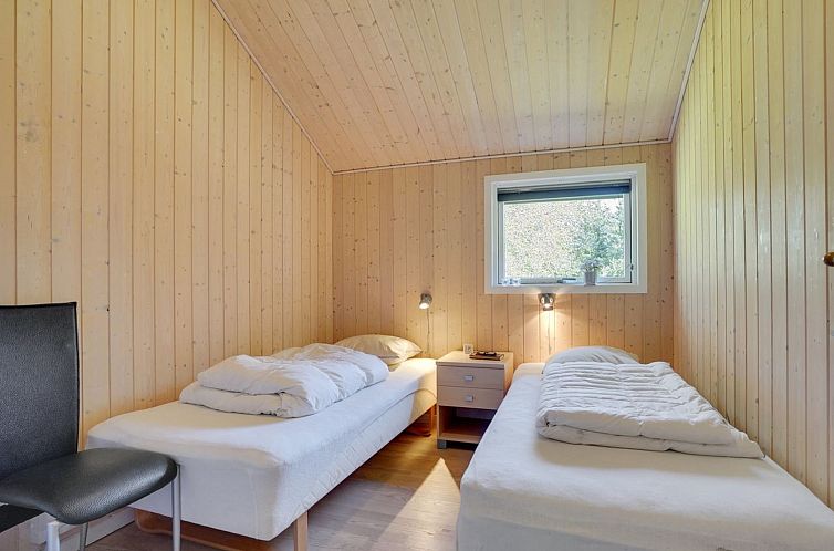 Vakantiehuis "Jussi" - 3.5km from the sea