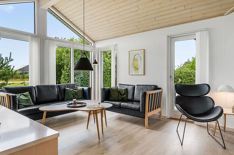 Vakantiehuis "Lissi" - 3.5km from the sea