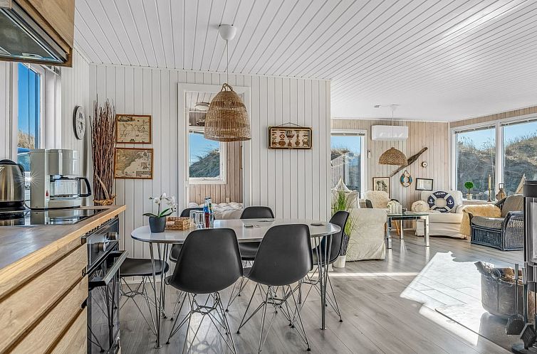 Vakantiehuis "Alrike" - 200m from the sea