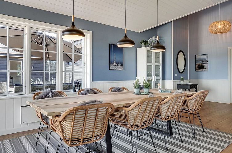 Vakantiehuis "Taija" - 1.5km from the sea