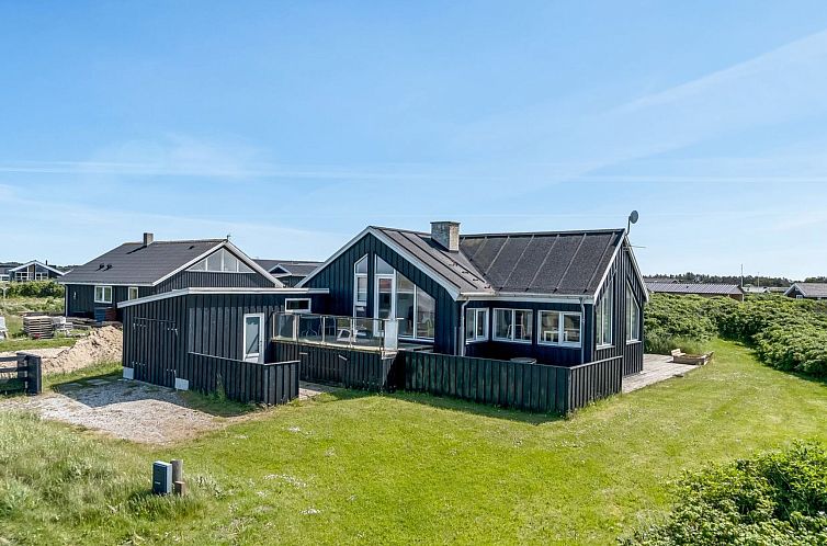 Vakantiehuis "Gynther" - 150m from the sea